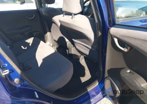 2010 Honda Fit из США, поврежденный, VIN JHMGE8H21AS011999